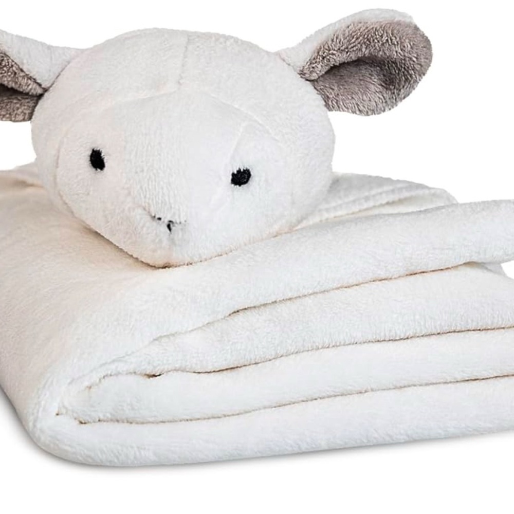 Brand New and Never Been Used 
Large Plush Fluffy Blanket With Lamb Head
